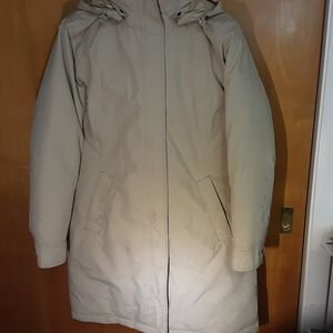 Lands' End Women's Light Tan Hooded Puffer Jacket